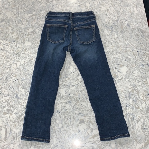 Like New! Old navy dark denim jeans. Size 5 - Picture 4 of 4